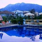 Hotel Palmyra 3*