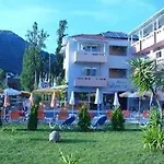 Palmyra Hotel