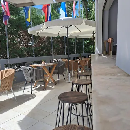 Hotel Palmyra 3*