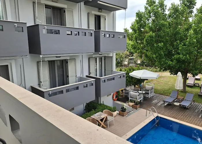 Palmyra Hotel 3*