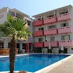 Palmyra 3* Nydri (Lefkada)