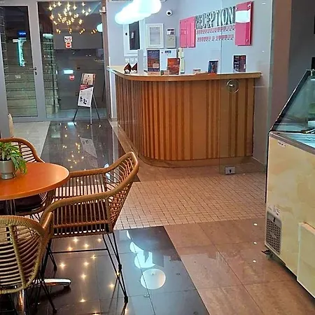 酒店 Palmyra