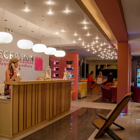 מלון Palmyra נידרי